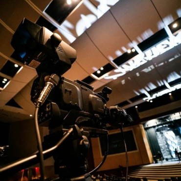 Instalação de Vídeo para Auditórios em Adolfo